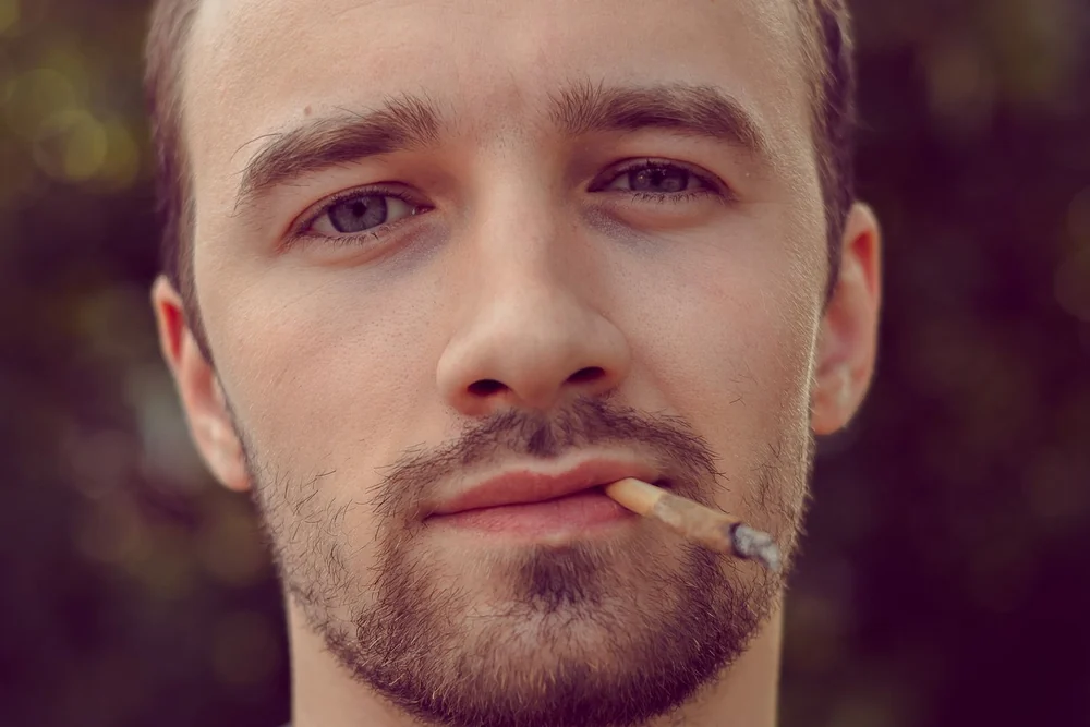Sigara Ağız ve Diş Sağlığını Nasıl Etkiler?